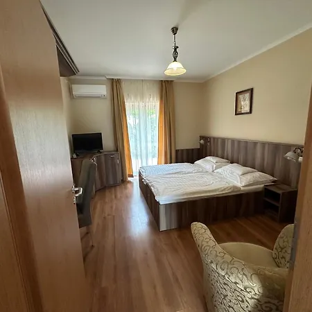 Siesta Club Apartman Harkány Exterior photo