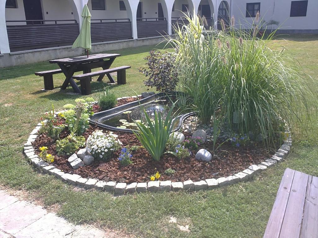 Siesta Club Отель 3*